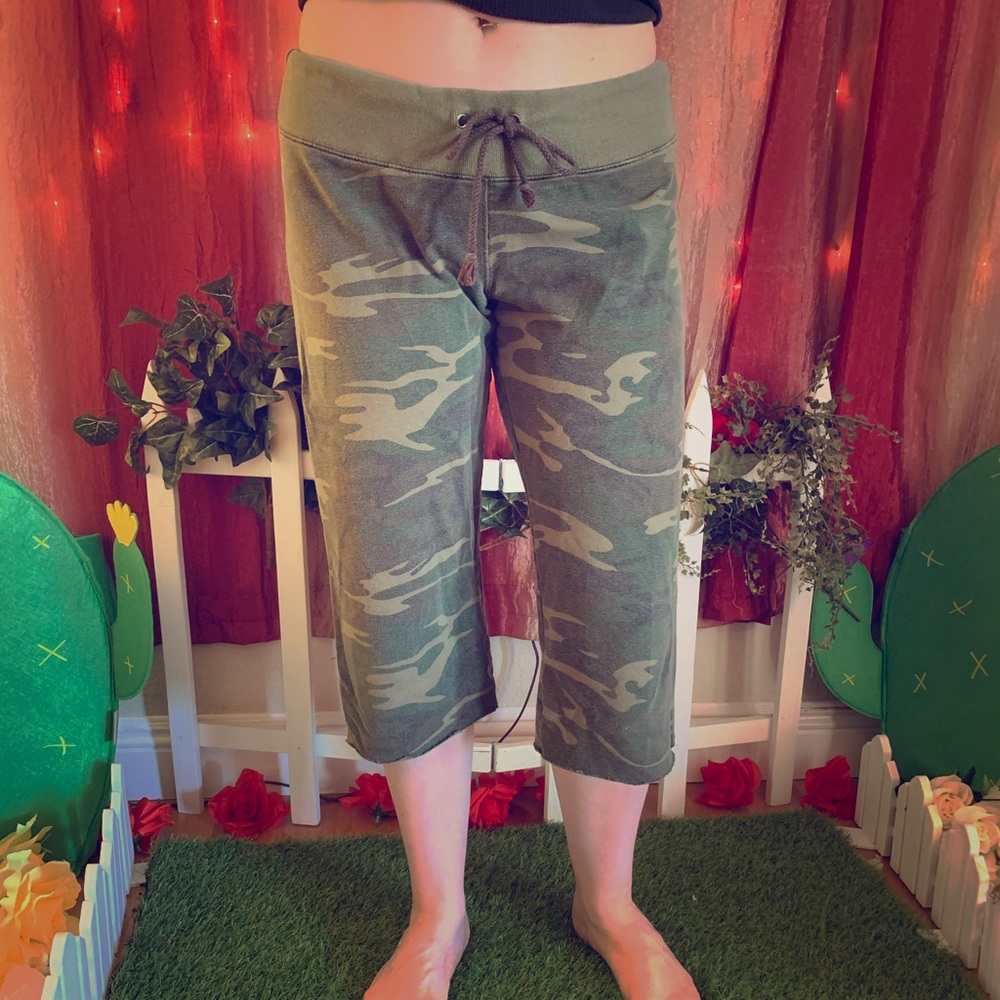 Lucky Brand camo cropped sweatpants.